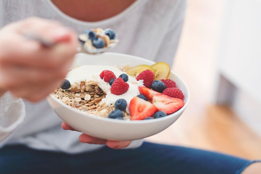 Colon-irritabile_cosa-mangiare Colon irritabile: cosa mangiare e cosa evitare